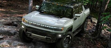 New 2022 Gmc Hummer Ev For Sale Near Me With Photos Edmunds