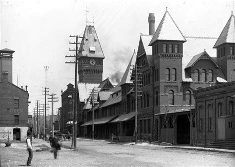 Michigan Central Railroad Depot Old Photos Gallery Historic Detroit