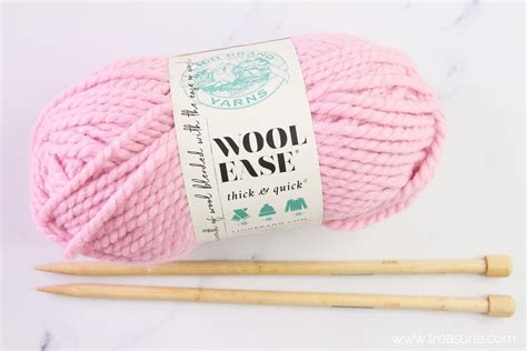 15 Types Of Knitting Yarn & How to Choose the Best | TREASURIE