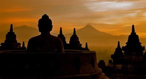 Borobudur Sunrise Tour 3 Day/2 Night | Borobudur Sunrise