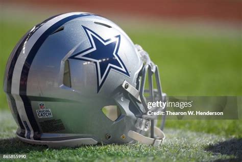 Dallas Cowboys Football Helmet Photos and Premium High Res Pictures ...