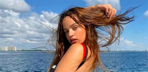 Rosal A Tira Abajo Instagram Con Sus Ltimas Fotos En Bikini