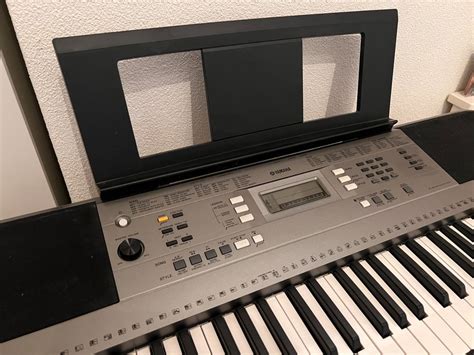 YAMAHA PROFI Keyboard PSR E353 Inkl Stativ Kaufen Auf Ricardo