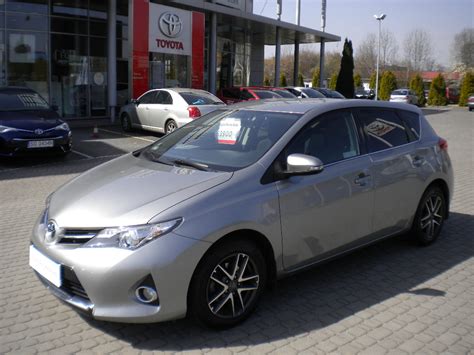 Toyota Auris 1 6 Premium Style Benzyna 2015 R Autoranking Pl