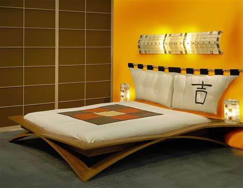 Cama De Estilo Japonés Moderno Imágenes Y Fotos