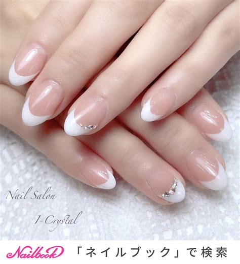 オールシーズンオフィスハンドフレンチミディアム Nail Salon I Crystalのネイルデザイン No8115078