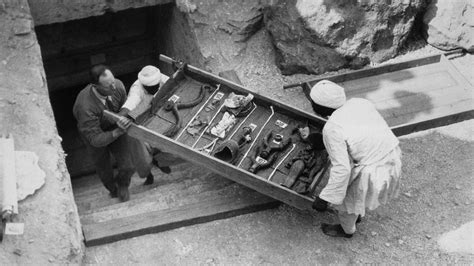 King Tut S Body Wasn T Handled With Care And Here S Proof