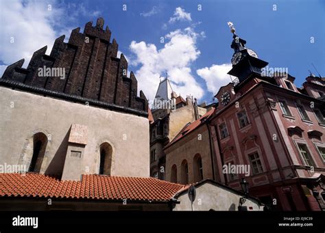 Tschechische Republik Prag Josefov J Disches Viertel Alte Synagoge