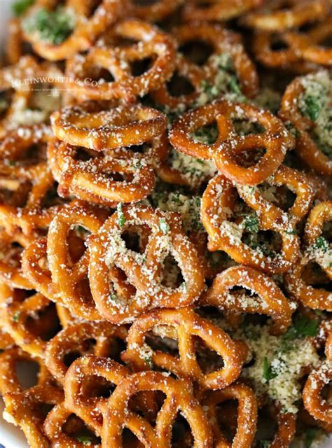 Garlic Parmesan Pretzels - Yummi Haus