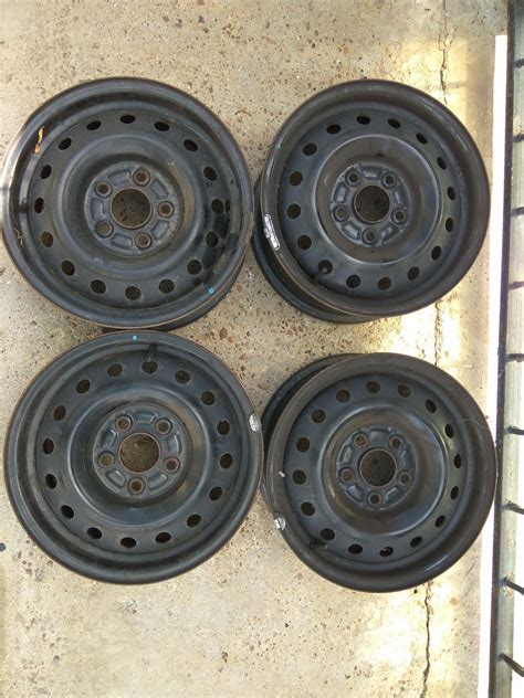 Jante originale Tabla R16 Renault 5*108