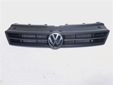 Grila Bara Fata Centrala Cu Sigla Sus Vw Polo 6R Id 495496