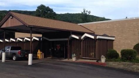 Motel 88 in Oneonta, NY | Expedia