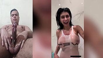 Mia Khalifa Reacciona De BATLC XVIDEOS