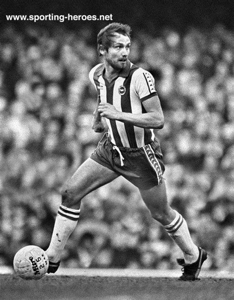 Brian HORTON - League appearances. - Brighton & Hove Albion FC