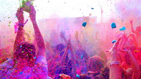 Vibrant Holi Celebration 4k Ultra Hd Wallpaper