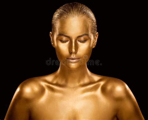 Vrouwen Gouden Huid De Kunst Van Mannequinpainted Gold Body De Make