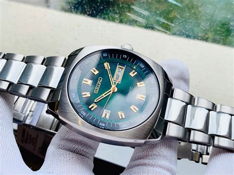 Seiko Recraft Automatic Green Dial Stainless Steel Men S Watch Snkm97 Phongwatch