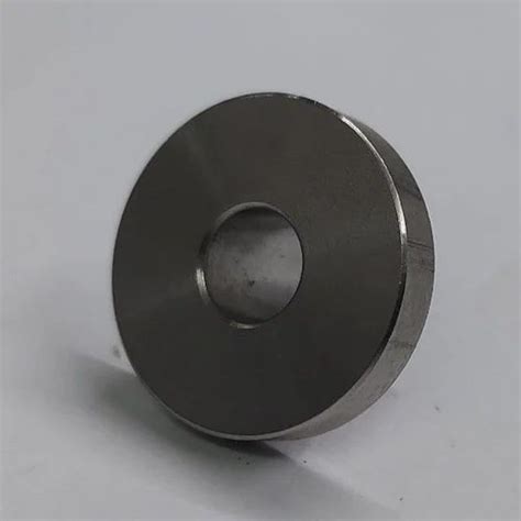 Round Circular Female Stainless Steel Flange Bush For Hydraulic Pipe