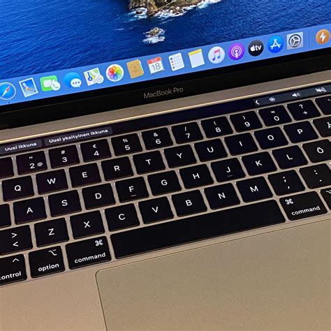 Apple MacBook Pro 13" Touch Bar (8/128 GB, 2019)