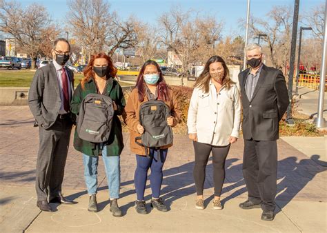 Saskatchewan's IMII awards five iMpowered scholarships in support of