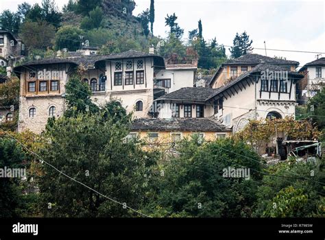 Albanian Homes Hi Res Stock Photography And Images Alamy