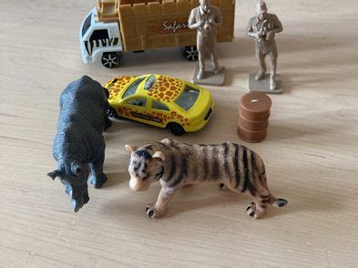 Toy Zoo Set For Sale in Phibsborough, Dublin from Featherbeau