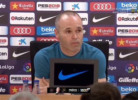 Andrés Iniesta dice adiós al Barcelona entre lágrimas y aplausos