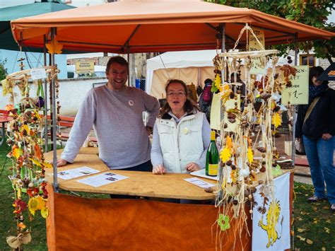 Förderverein aktiv beim Siefersheimer Herbstmarkt Grundschule Siefersheim