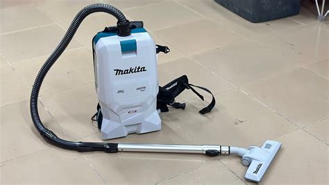 Makita Vc011g Makita Cordless Backpack Vacuum Cleaner 40v Max Youtube