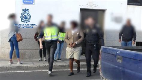 La Policía Nacional Detiene A Una Mujer En Lanzarote Por Captar A Su