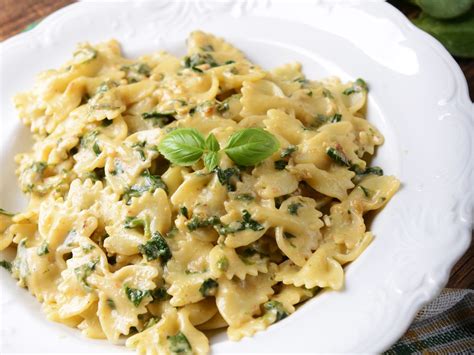 Farfalle Au Gorgonzola Recette De Farfalle Au Gorgonzola Marmiton