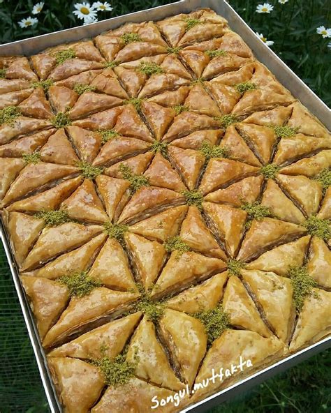 Ev Usul Cevizli Baklava Lezzetli Sunumlar Sitesi