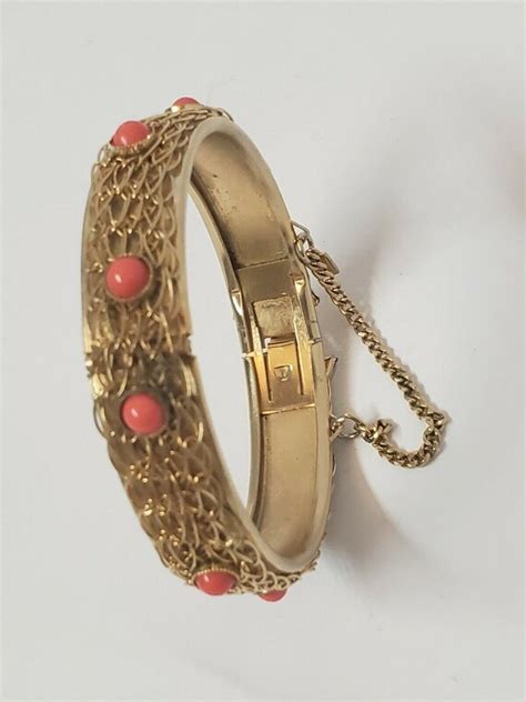 Vintage Kramer Of New York Gold Tone Bracelet Designe Gem