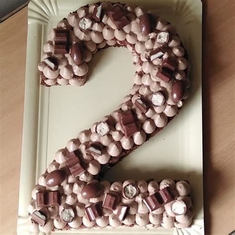 Number Cake Pour Personnes G Noise Au Chocolat Ganache Mont E