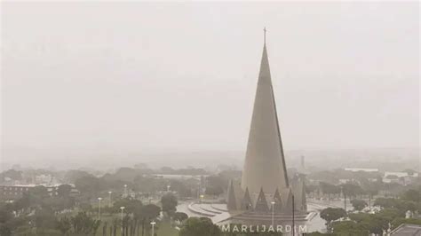 Muita chuva e temperaturas amenas veja como fica o tempo em Maringá