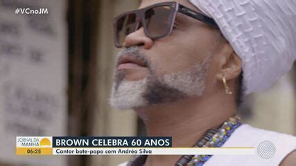 Cacique do Candeal Carlinhos Brown completa 60 anos como símbolo da