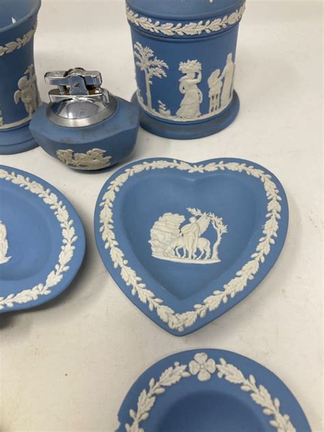 7 Pieces Light Blue Wedgewood Jasperware Bridge Set Inc Cigarette Jar