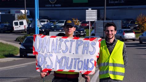 Gilets Jaunes Le Film De La Journ E D Hier Sur Agen Petitbleu Fr