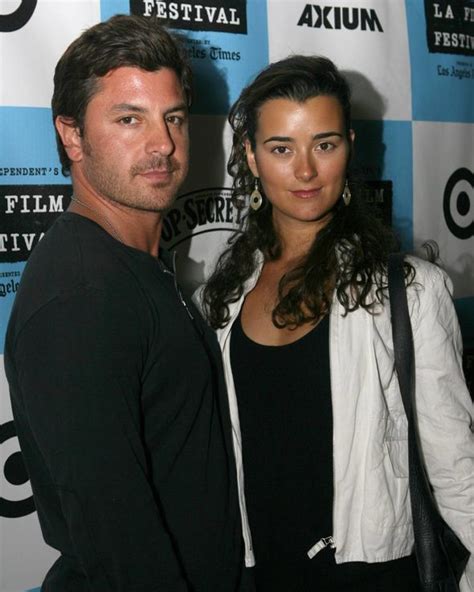 Ncis Real Life Romance Is Ncis Cote De Pablo In A Relationship Tv