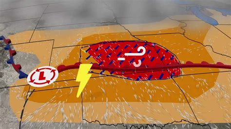 Stunning Close-Up Video of Alabama Tornado - Videos from The Weather ...