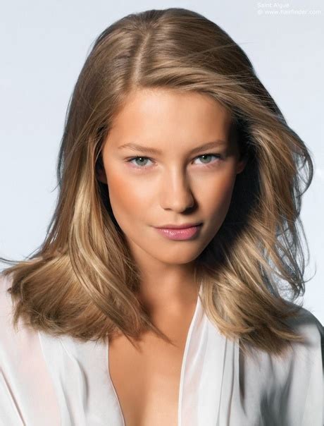 Normal hairstyles for medium length hair