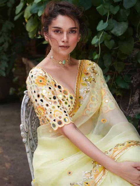 Aditi Rao Hydari Looks Stunning In These Ethnic Outfits