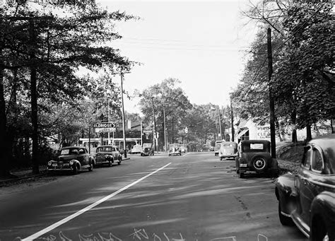 Piedmont and 10th Street in the 1940's - Georgia State University ...