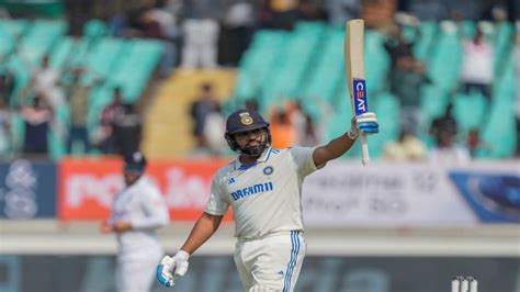 Rohit Sharma Breaks Ms Dhonis Record Becomes Second Highest Six