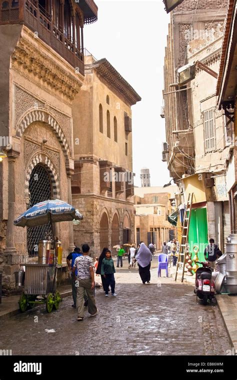 Al Muizz Li Din Allah Street City Of Cairo Egypt Stock Photo Alamy