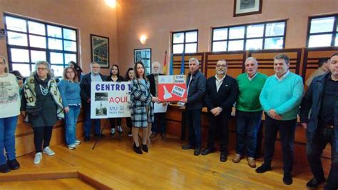 Los Promotores Del Centro Para Jóvenes Autistas Recaban 12 000 Firmas