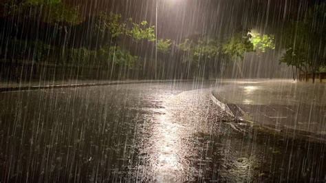 Get Instant Sleep With Beautiful Heavy Rain And Terrible Thunder In