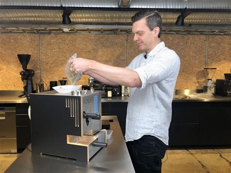 Tim Wendelboe Sample Roasting With Roest — Roest