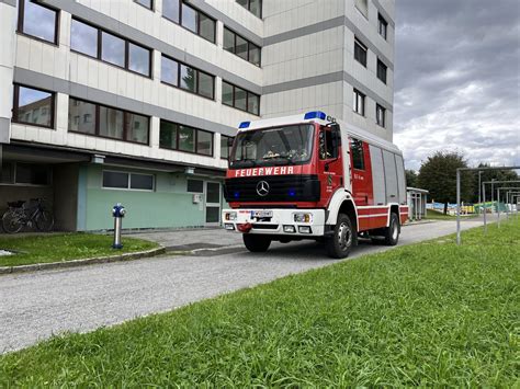 Personenbefreiung Aus Lift Freiwillige Feuerwehr Zeltweg