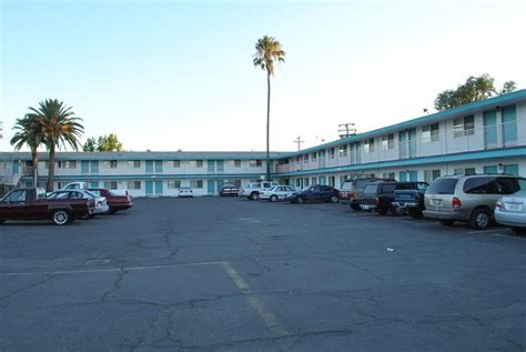 STOCKTON MOTOR INN - Hotel Reviews (CA)